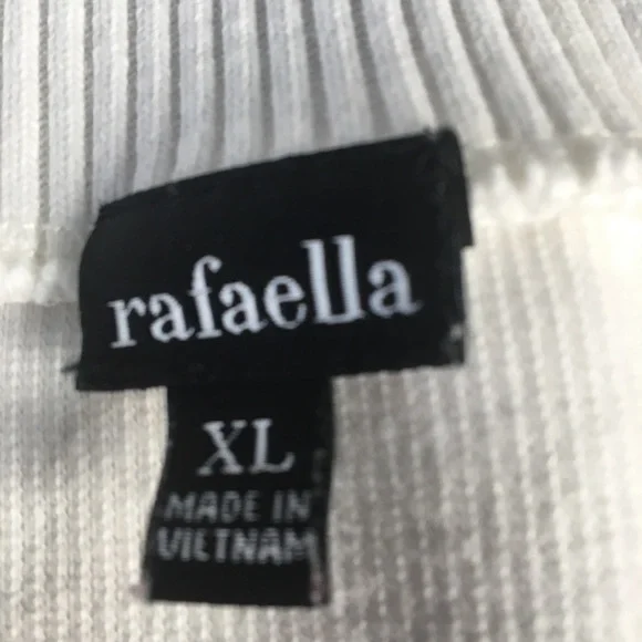 RAFAELLA XL WHITE WITH BRUSHED NICKEL BUTTON DOWN 95% COTTON CARDIGAN - Picture 8 of 10